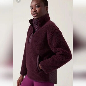 Athleta cozy sherpa snap sweater size M